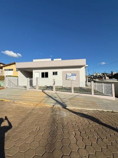 Casa de 2 quartos, no bairro Àgua Santa, em Curitibanos | Eu Corretor