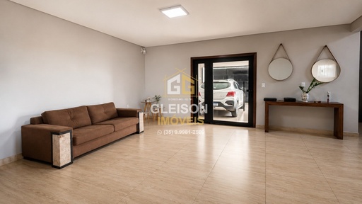 Casa de 4 quartos, 270m² no bairro Canadá 2, em Passos | Eu Corretor