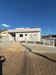 Casa de 2 quartos, no bairro Àgua Santa, em Curitibanos | Eu Corretor