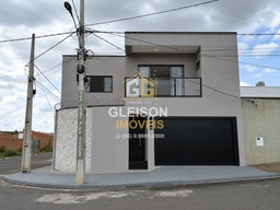 Casa de 4 quartos, 270m² no bairro Canadá 2, em Passos | Eu Corretor