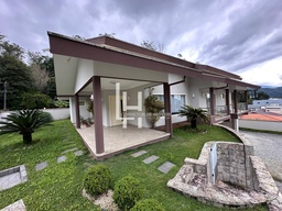 Casa de 3 quartos, 714m² no bairro Santa Rita, em Brusque | Eu Corretor