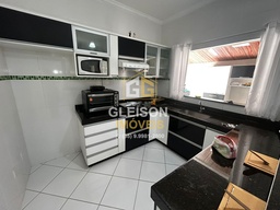 Casa de 3 quartos, 210m² no bairro Maria Rosa, em São João Batista do Glória | Eu Corretor